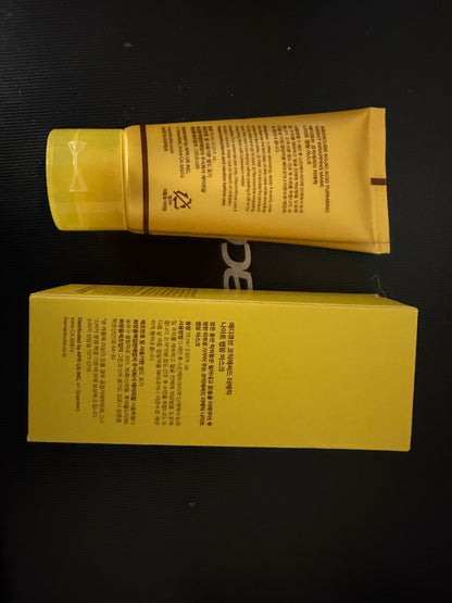 Medicube Kojic Acid Turmeric Night Wrapping Mask